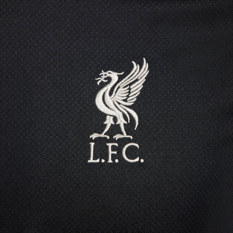 Camiseta Nike Liverpool Strike Masculina - Foto 4