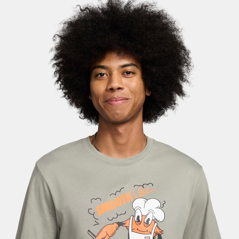 Camiseta Nike Sportswear Masculina - Foto 2