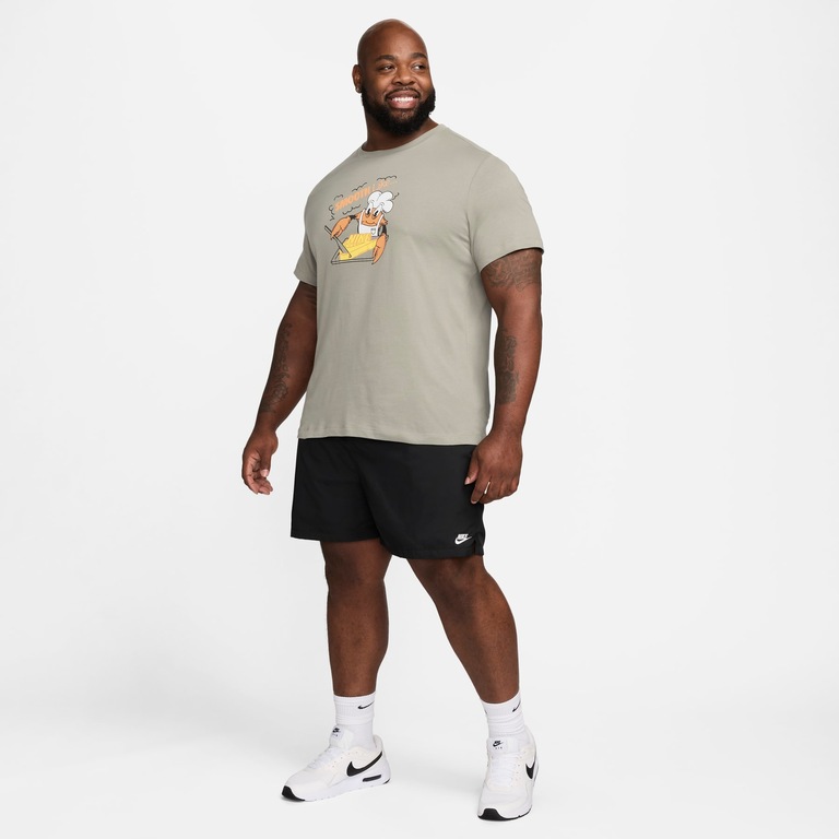 Camiseta Nike Sportswear Masculina - Foto 11