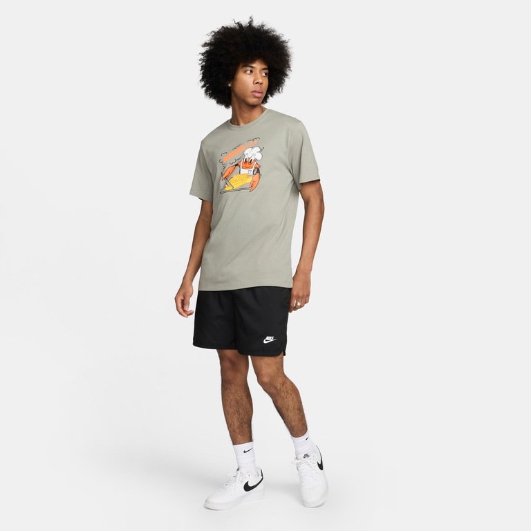 Camiseta Nike Sportswear Masculina - Foto 5