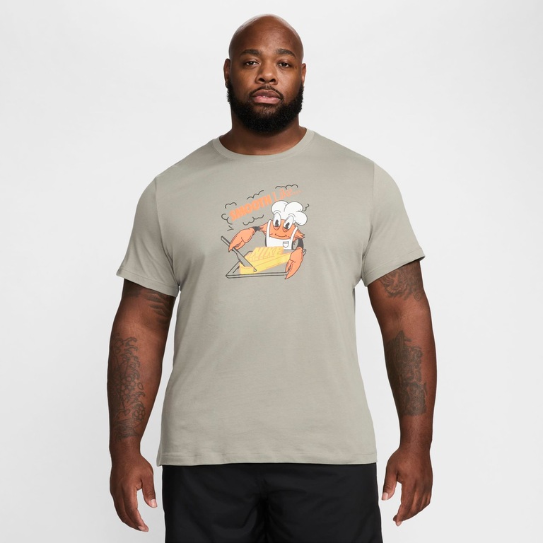 Camiseta Nike Sportswear Masculina - Foto 7
