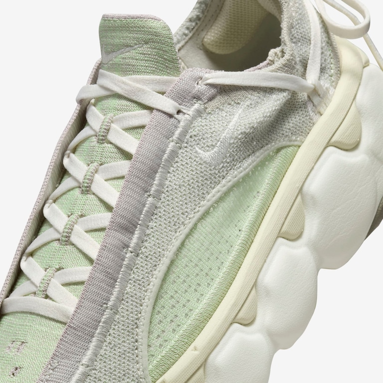 Tênis  Air Max Flyknit Bloom Feminino - Foto 7