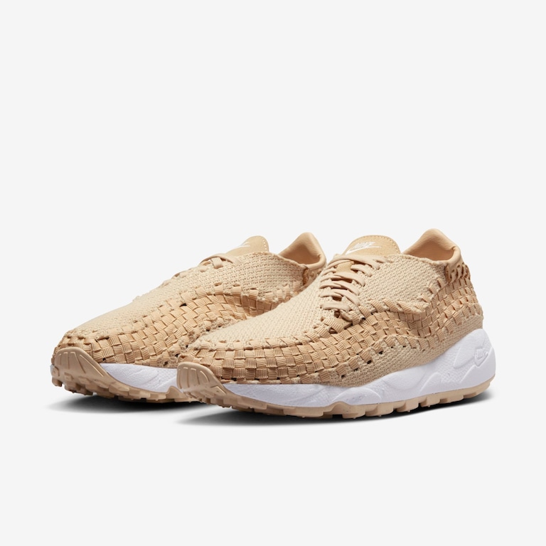 Tênis Nike Air Footscape Woven Feminino - Foto 4