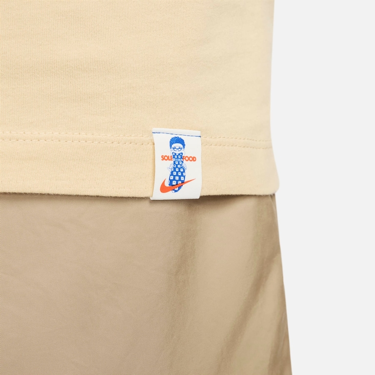 Camiseta Nike Sportswear Masculina - Foto 5
