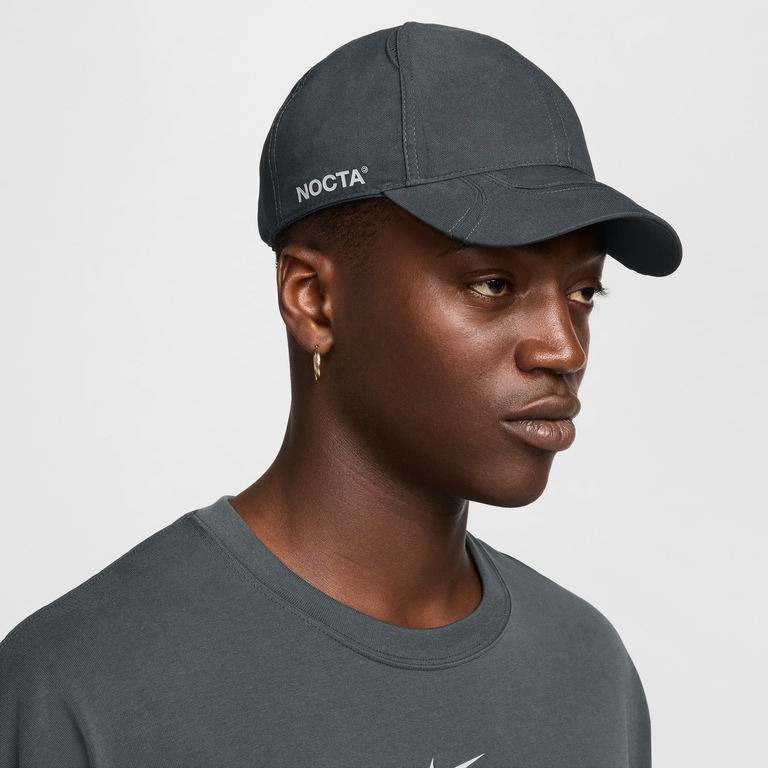 Nike x NOCTA - Foto 1