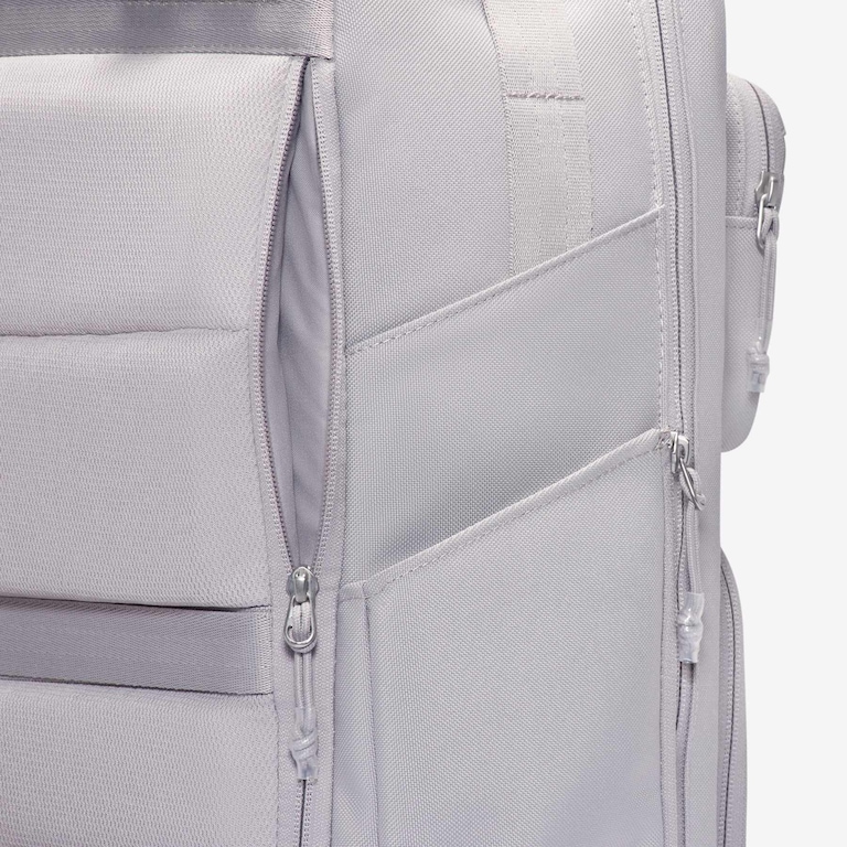 Mochila Nike Utility Elite Masculina - Foto 14