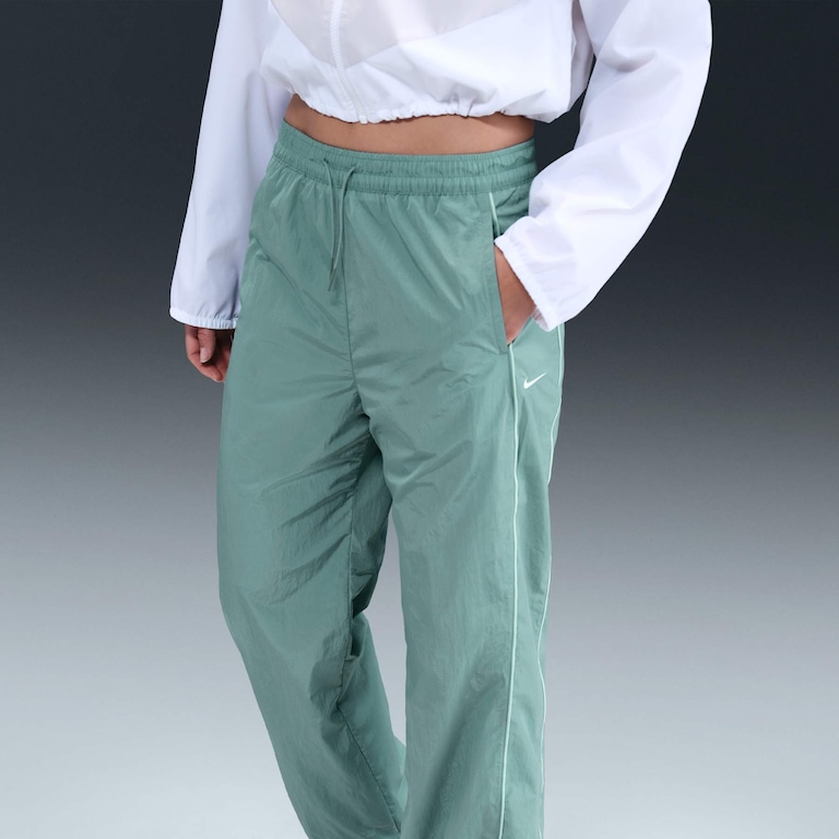 Calça Nike Sportswear Woven Feminina - Foto 2