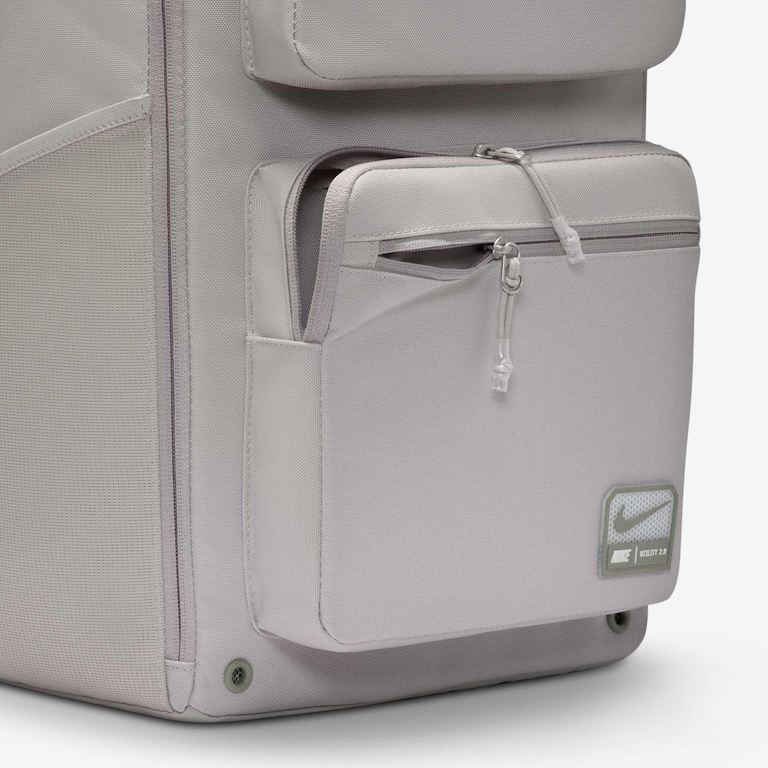 Mochila Nike Utility Masculina - Foto 11