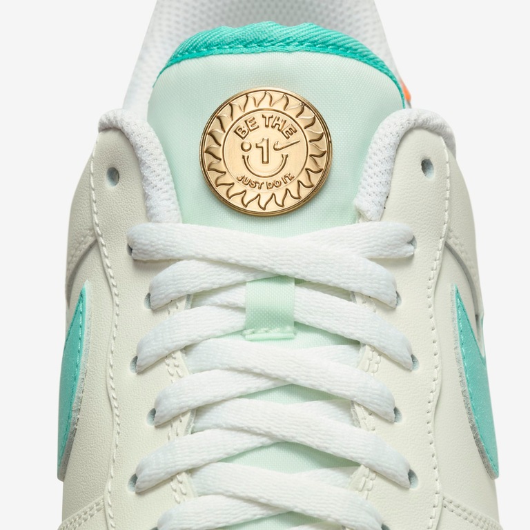 Tênis Nike Air Force 1 '07 LE Masculino - Foto 9