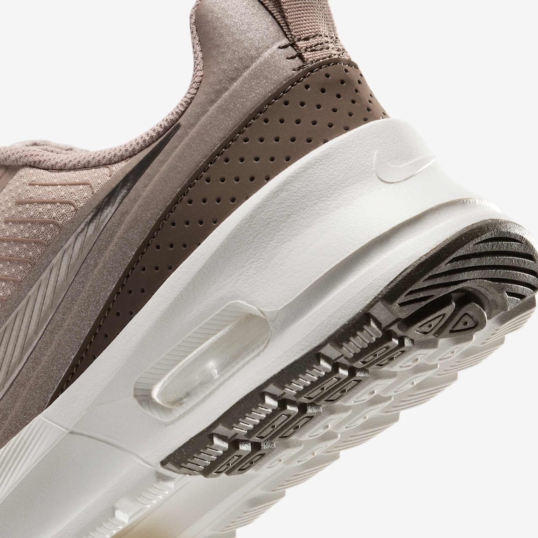 Tênis Nike Air Max Nuaxis Feminino - Foto 8