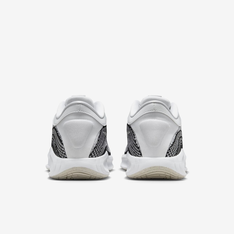 Tênis Nike Team Hustle Academy Masculino - Foto 5