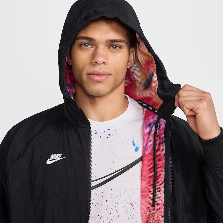 Jaqueta Nike Sportswear x FUTURA Windrunner Masculina - Foto 4