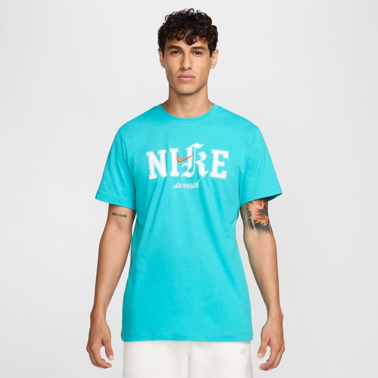 Camiseta Nike Sportswear Masculina - Foto 1