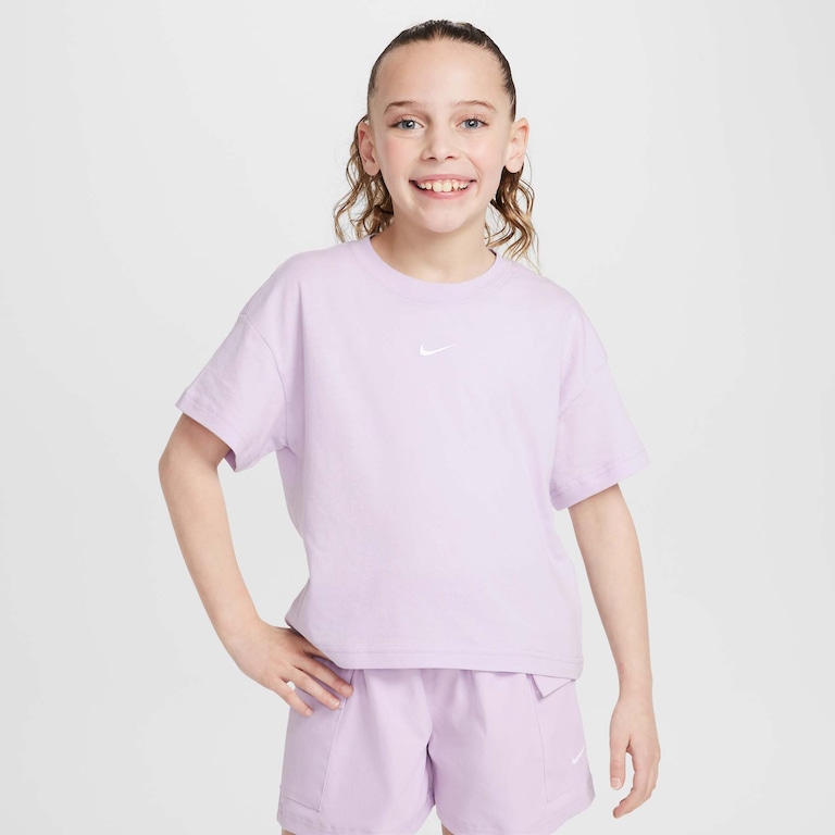 Camiseta Nike Sportswear Essentials Infantil - Foto 1