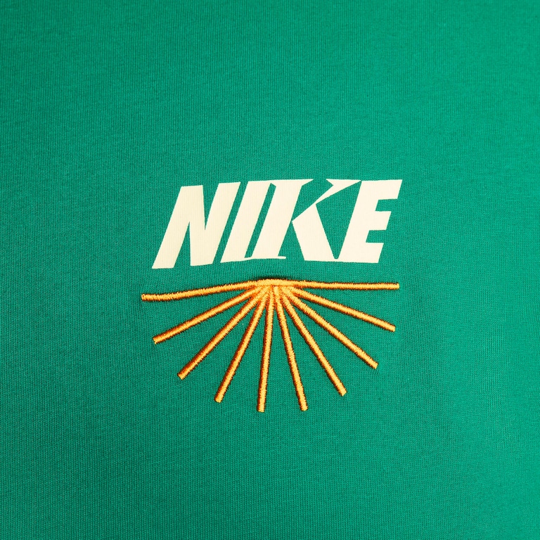 Camiseta Nike Sportswear Masculina - Foto 10