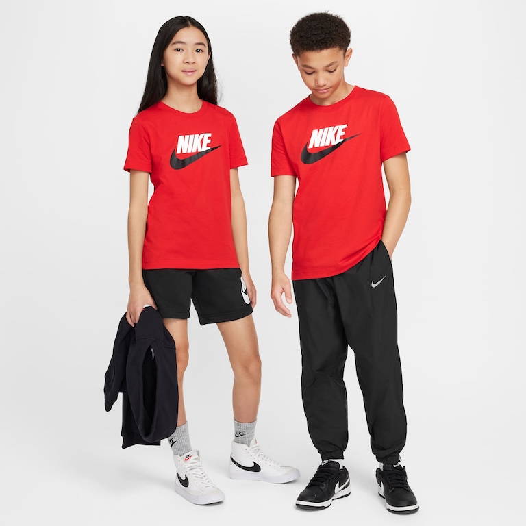 Camiseta Nike Sportswear Futura Infantil - Foto 4