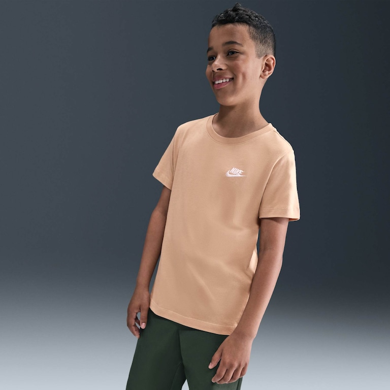 Camiseta Nike Sportswear Futura Infantil - Foto 1