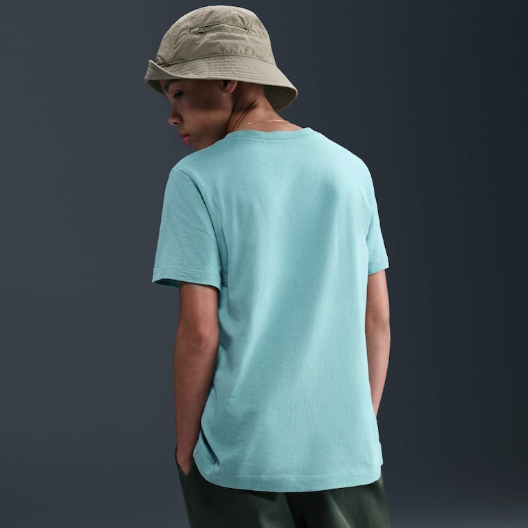 Camiseta Nike Sportswear Futura Infantil - Foto 2