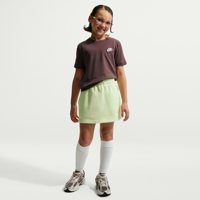 Camiseta Nike Sportswear Futura Infantil - Foto 2