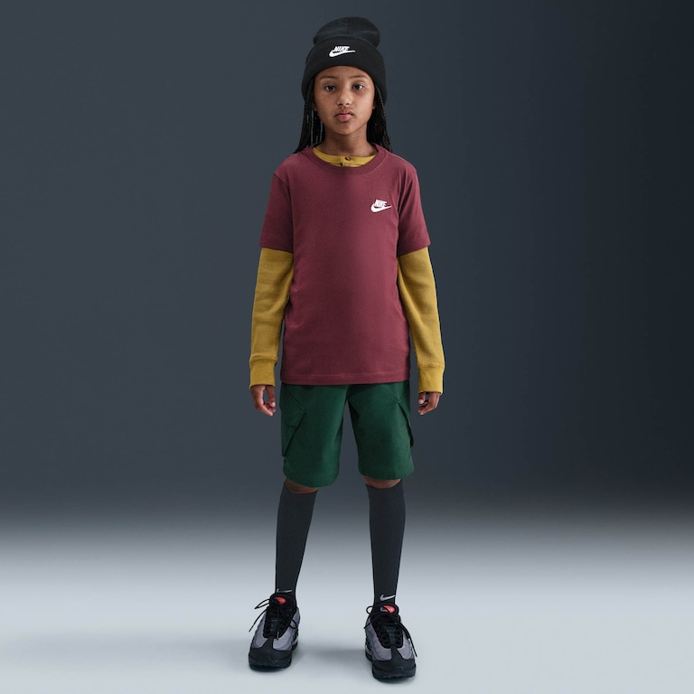 Camiseta Nike Sportswear Futura Infantil - Foto 4