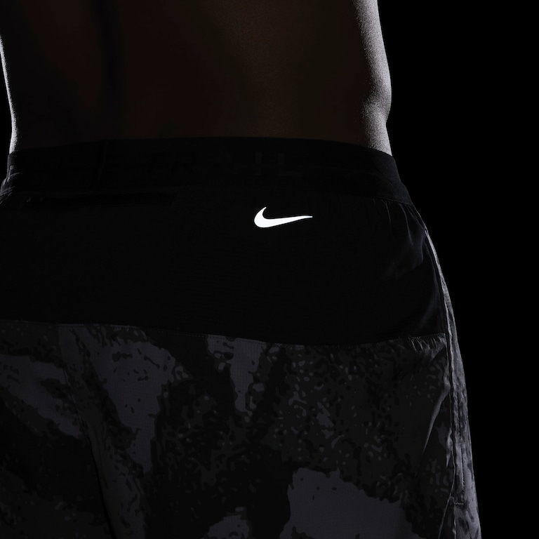 Shorts Nike Dri-FIT Stride Masculino - Foto 13