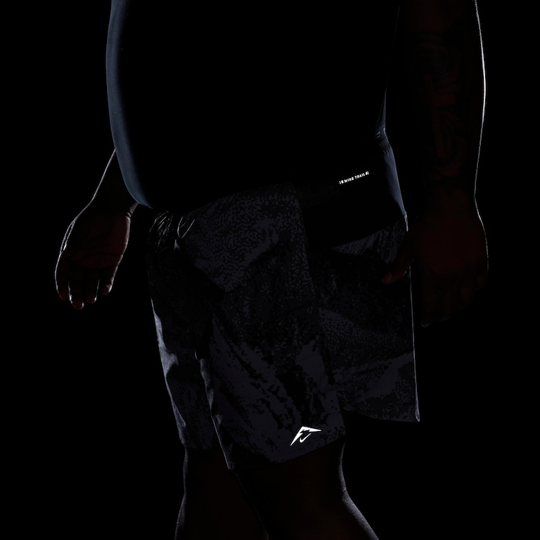 Shorts Nike Dri-FIT Stride Masculino - Foto 24