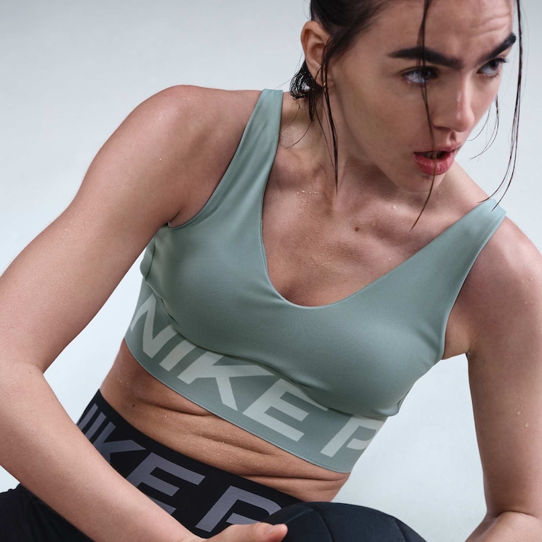 Top Nike Pro Indy Plunge Feminino - Foto 3