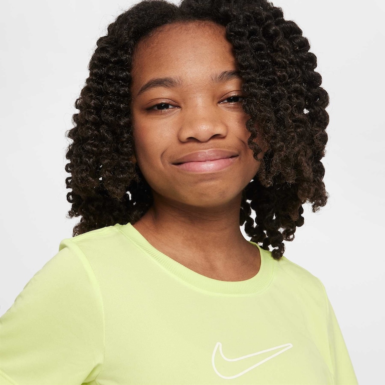 Camiseta Nike Dri-FIT One Infantil - Foto 3