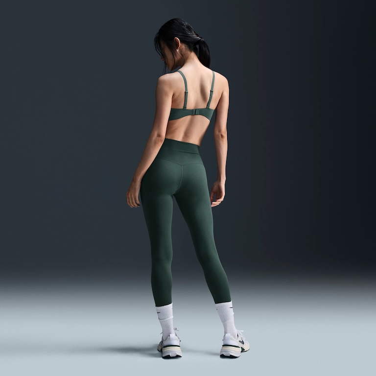 Top Nike Alate Coverage Feminino - Foto 5