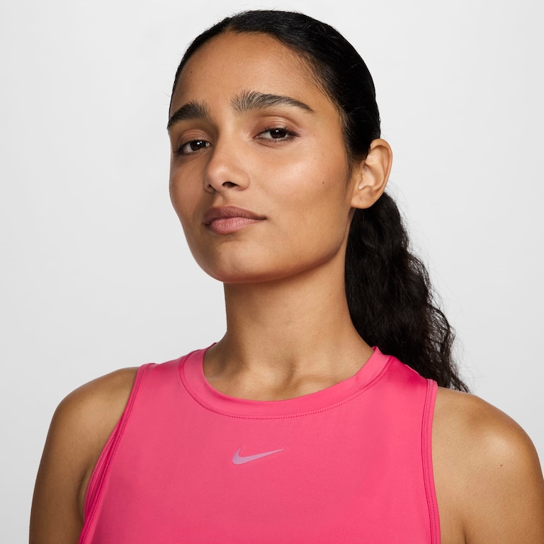 Regata Nike Dri-FIT One Feminina - Foto 2