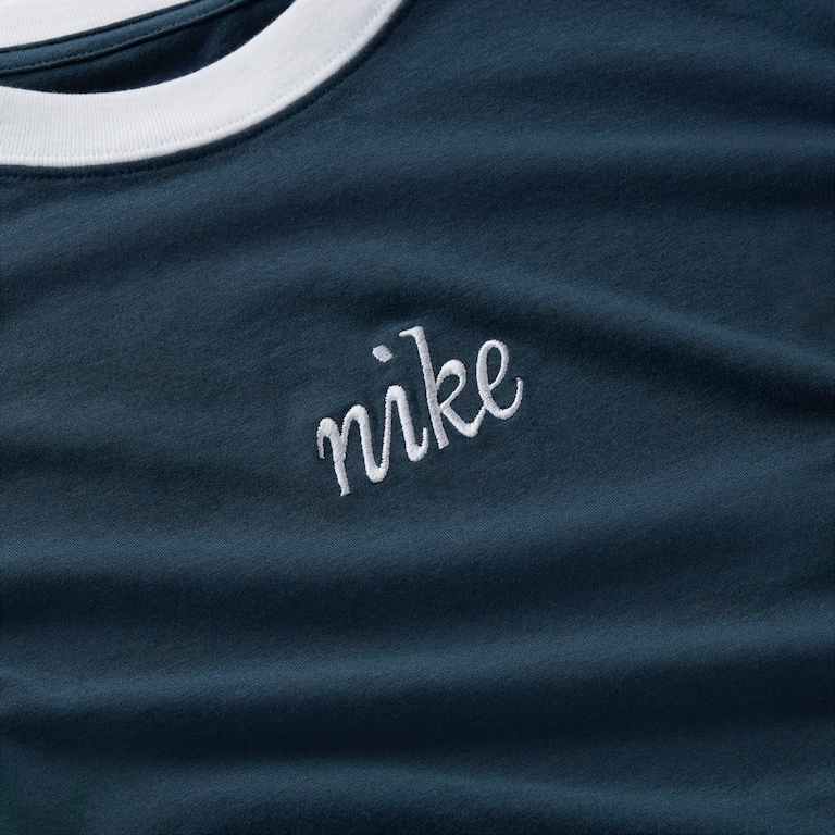 Camiseta Nike Sportswear Challenger Feminina - Foto 6