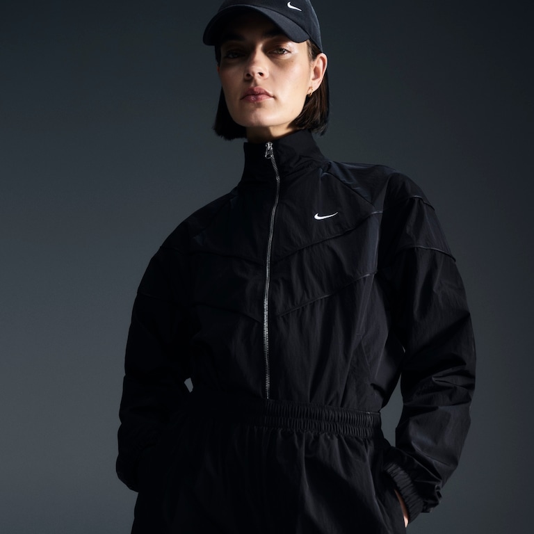 Jaqueta Nike Sportswear Woven Feminina - Foto 1