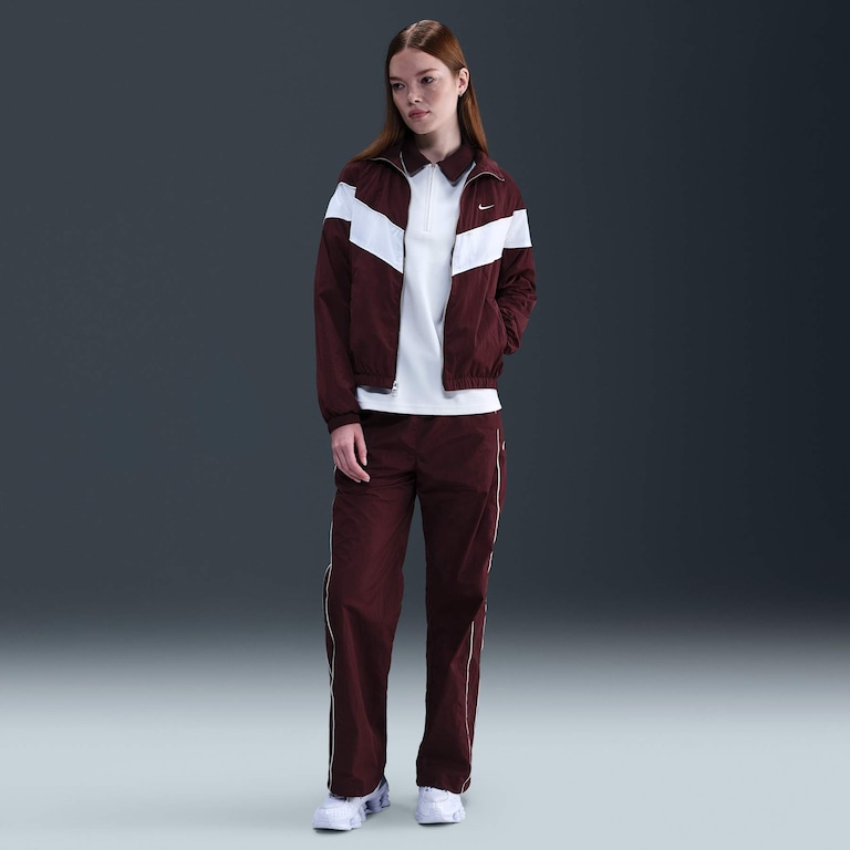 Jaqueta Nike Sportswear Woven Feminina - Foto 4