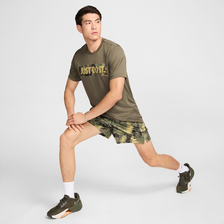 Camiseta Nike Dri-FIT Masculina - Foto 5