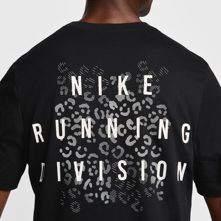 Camiseta Nike Dri-FIT Run Masculina - Foto 3