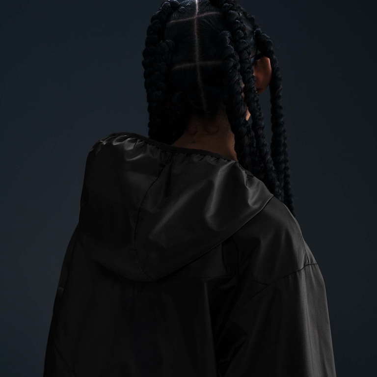 Jaqueta Nike Sportswear Windrunner Feminina - Foto 2