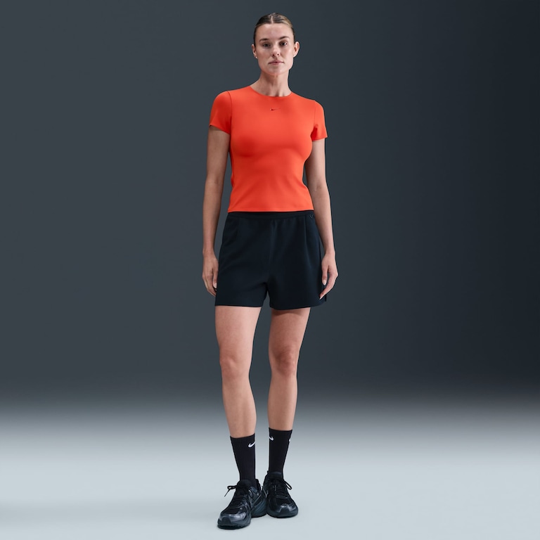 Camiseta Nike Dri-FIT Form Feminina - Foto 4