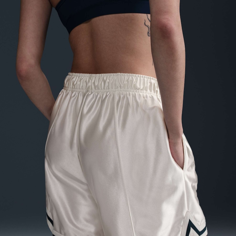 Shorts Nike Sportswear Collection Feminino - Foto 3