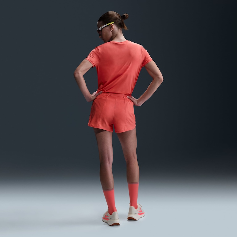 Shorts Nike One Swoosh Feminino - Foto 4