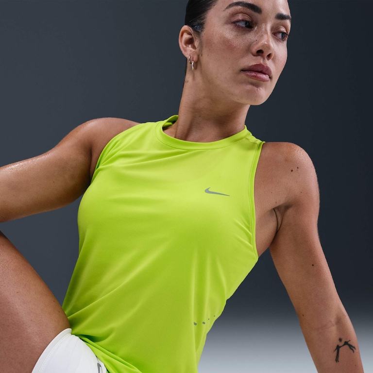 Regata Nike Dri-FIT Run Swift Feminina - Foto 3