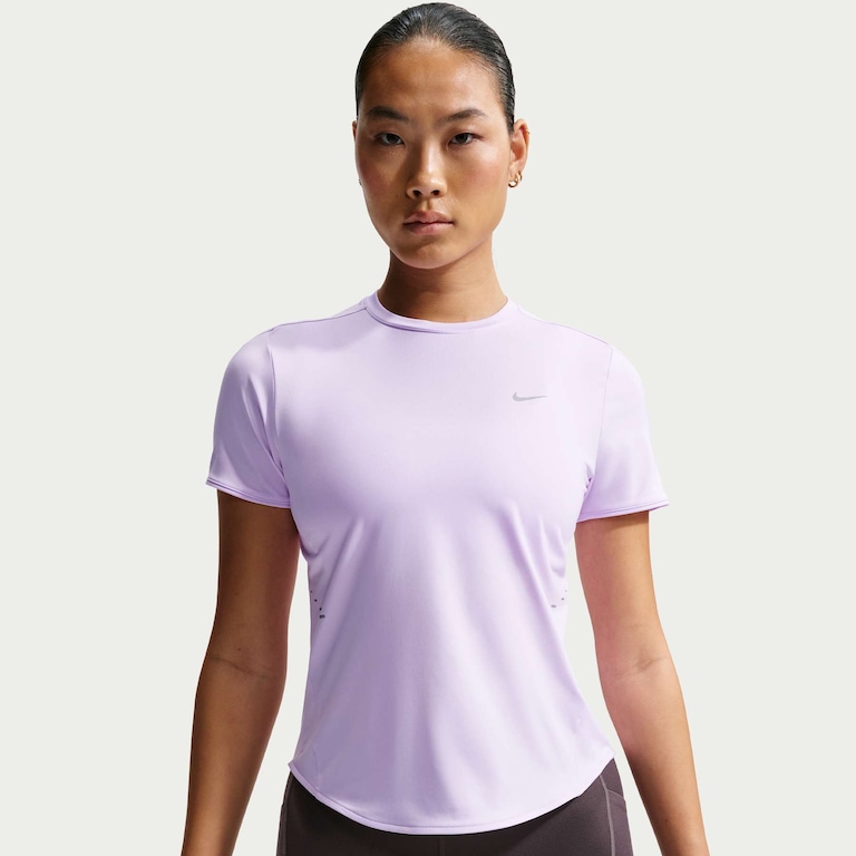Camiseta Nike Dri-FIT Swift Feminina - Foto 1