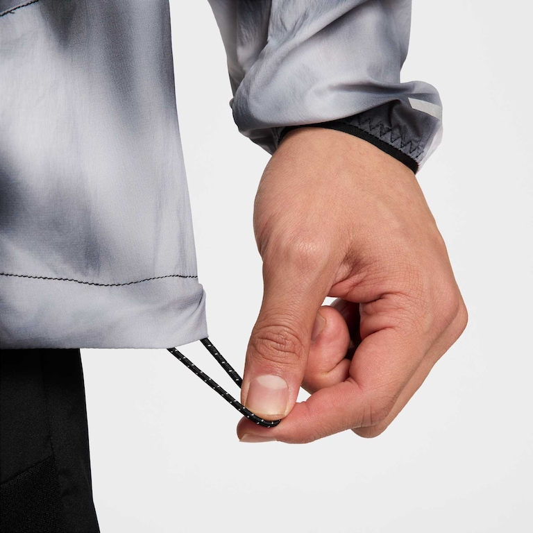 Jaqueta Nike Running Division UV Masculina - Foto 6