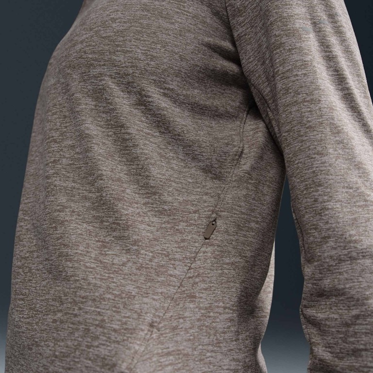 Blusa Manga Longa Nike Dri-FIT Swift Feminina - Foto 6