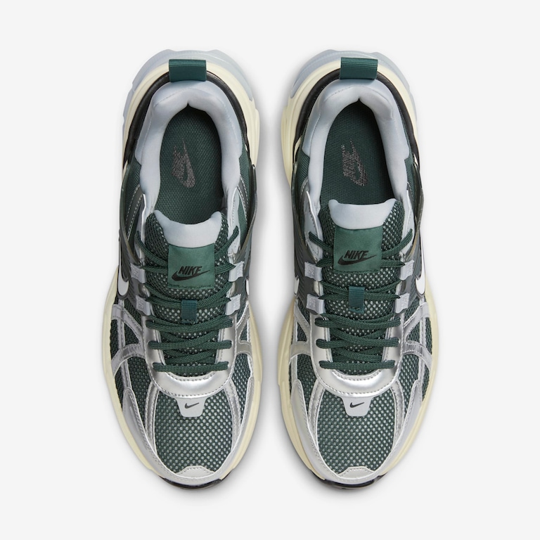 Tênis Nike V2K RUN Masculino - Foto 4