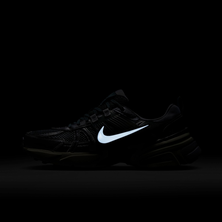 Tênis Nike V2K RUN Masculino - Foto 9