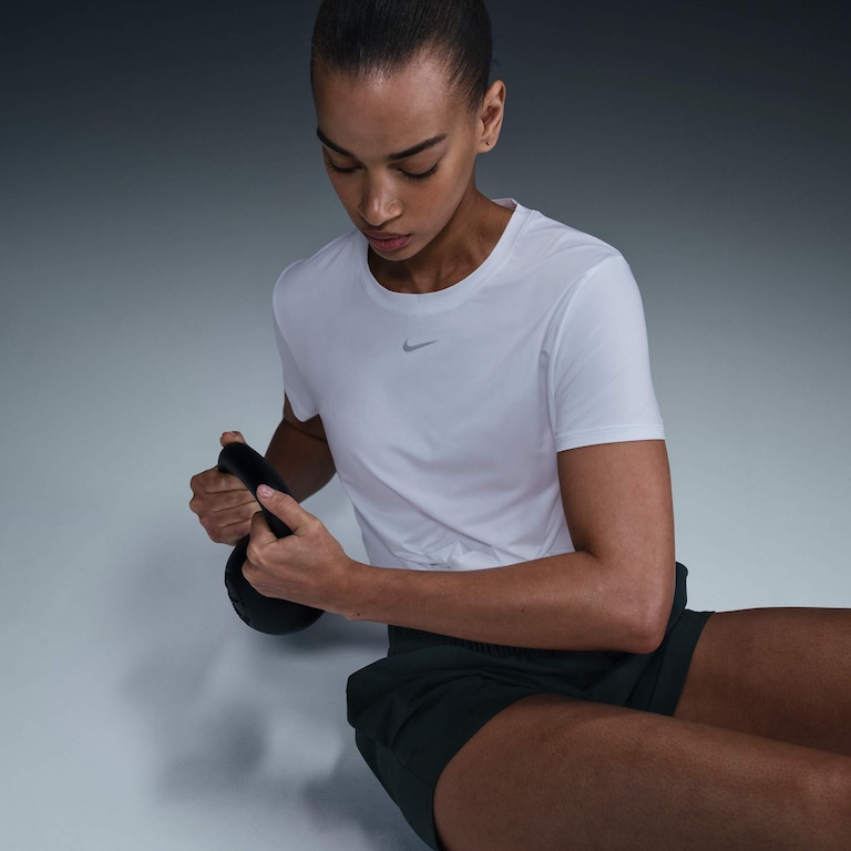 Camiseta Nike One Classic Cropped Feminina - Foto 3
