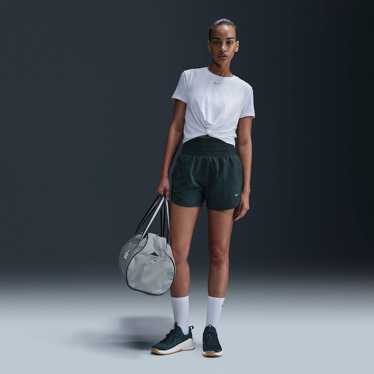 Camiseta Nike One Classic Cropped Feminina - Foto 4