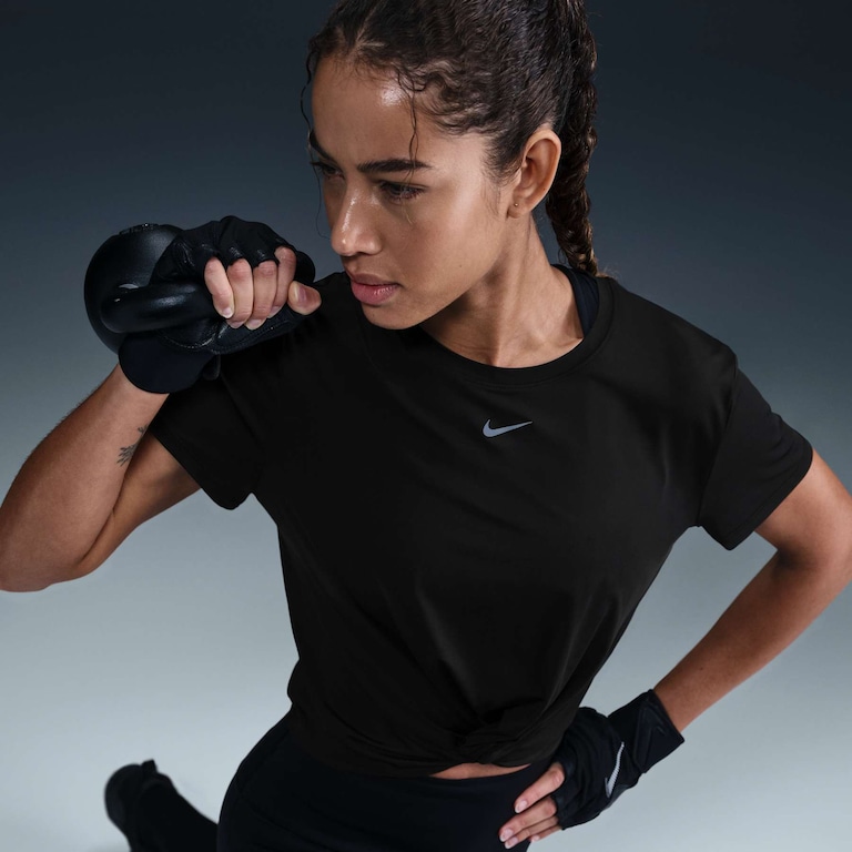 Camiseta Nike One Classic Cropped Feminina - Foto 3