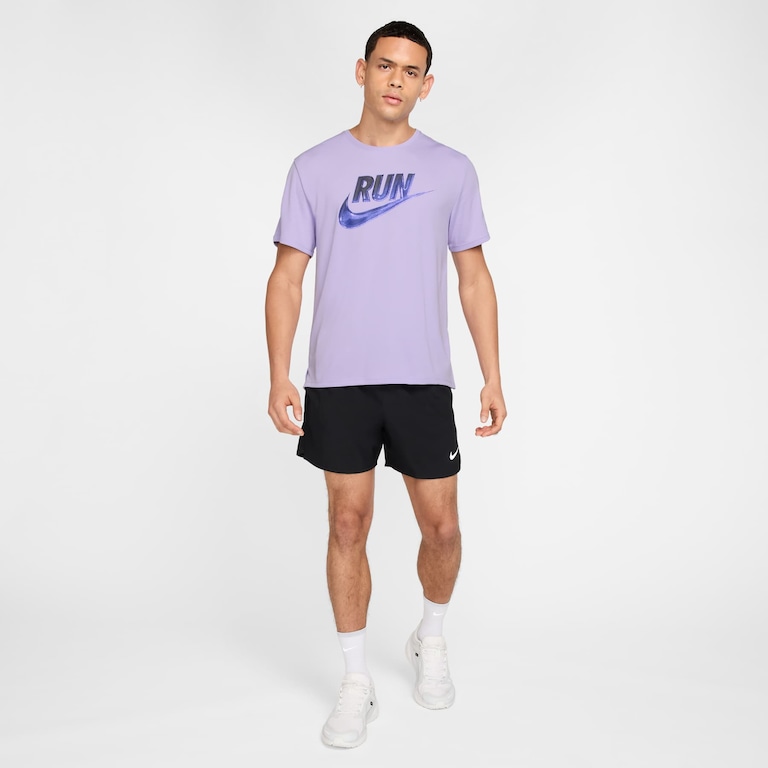 Camiseta Nike Run Energy Masculina - Foto 5