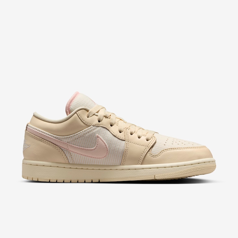 Tênis Air Jordan 1 Low SE Feminino - Foto 3